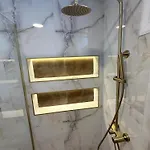 Billy's Luxury Lägenhet
